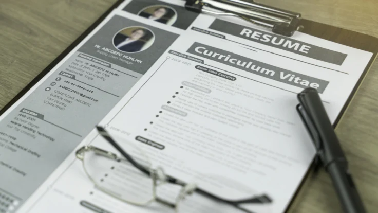 Ejemplo de cv reducido a una página