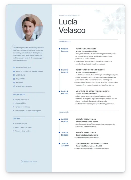 Plantilla de currículum estilo Europass moderno, adaptada al mercado laboral europeo actual